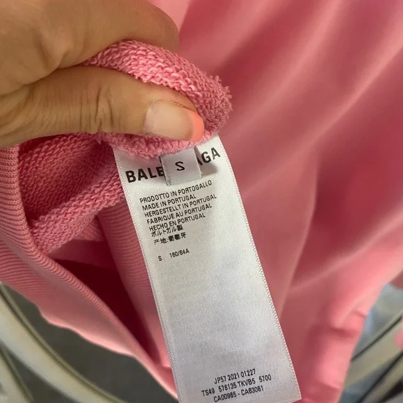 BALENCIAGA
Medium Fit Hoodie 100% cotton - Picture 4 of 9